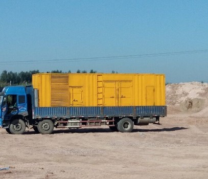 临江发电机出租如何判断柴油发电机冷却液是否需要更换？